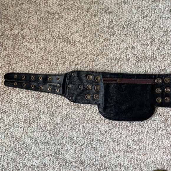 Hip Fanny Pack Leather - Picture 8 of 10